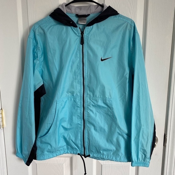 Nike Jacket - Picture 1 of 4